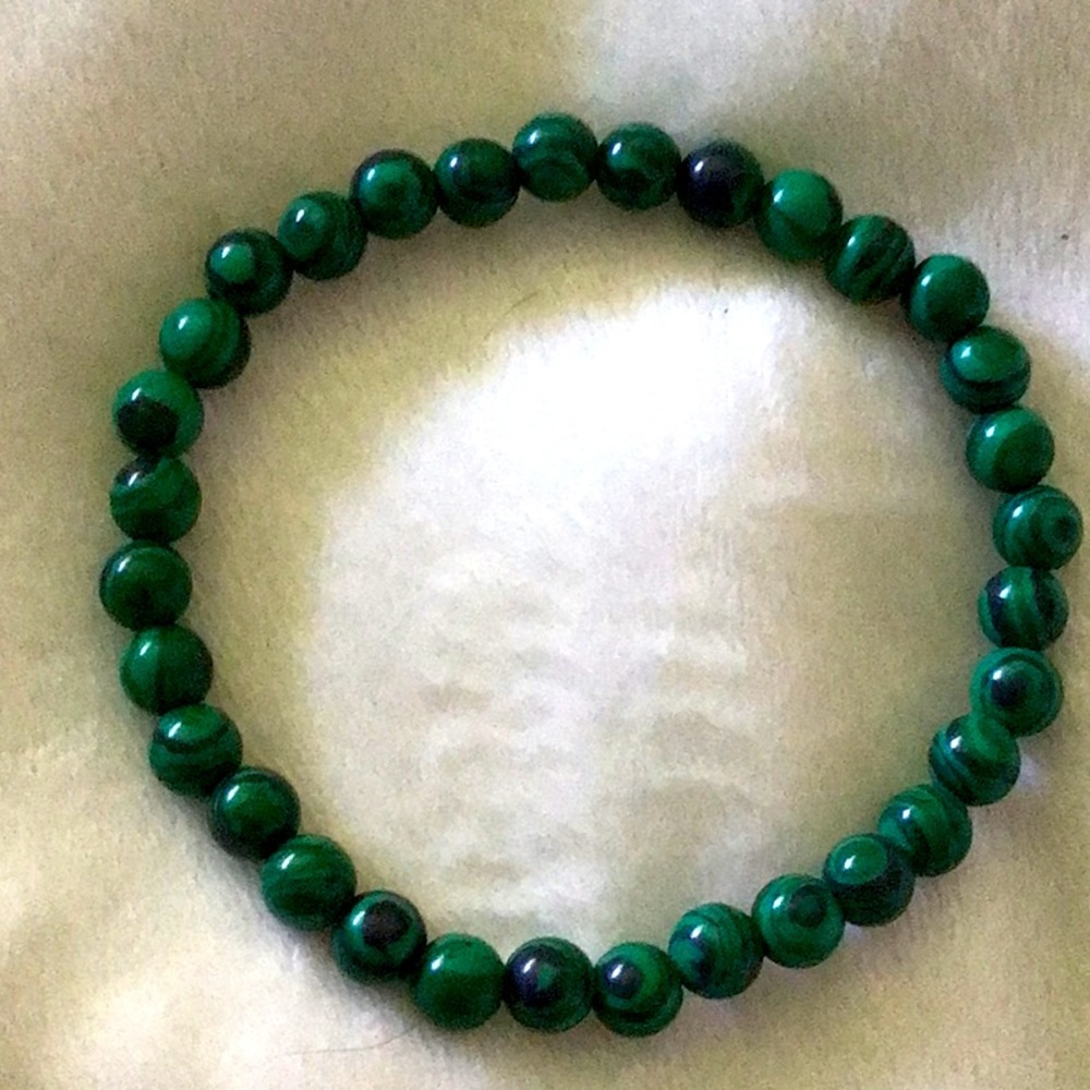NWT Beaded green malachite crystal bracelet.